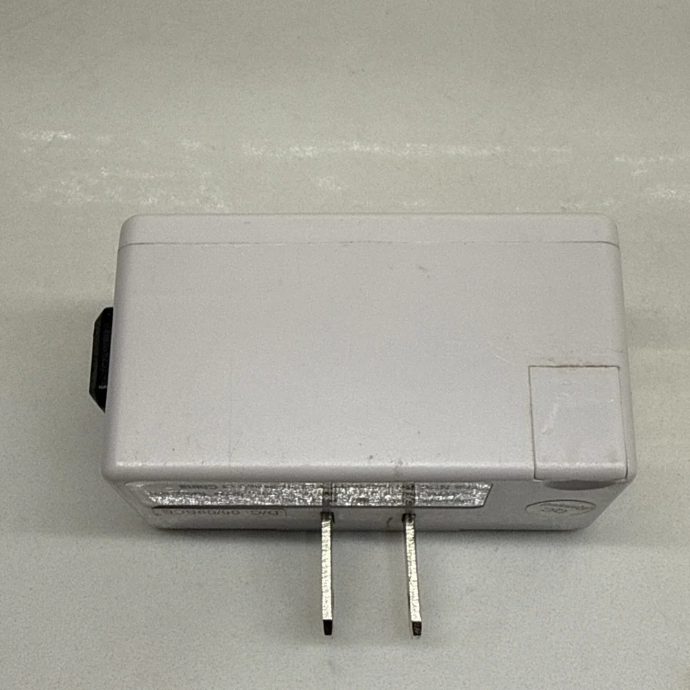White STANLEY TimerMax DigiSlim Digital Display Daily/Timer Outlet Plug - Tested